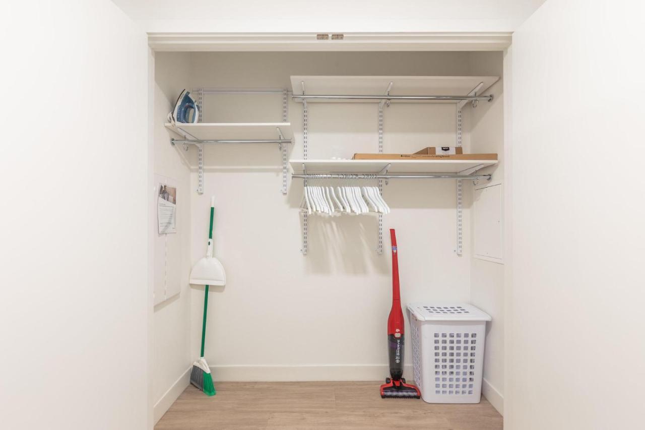 Studio Apartment In Vancouver Exterior foto